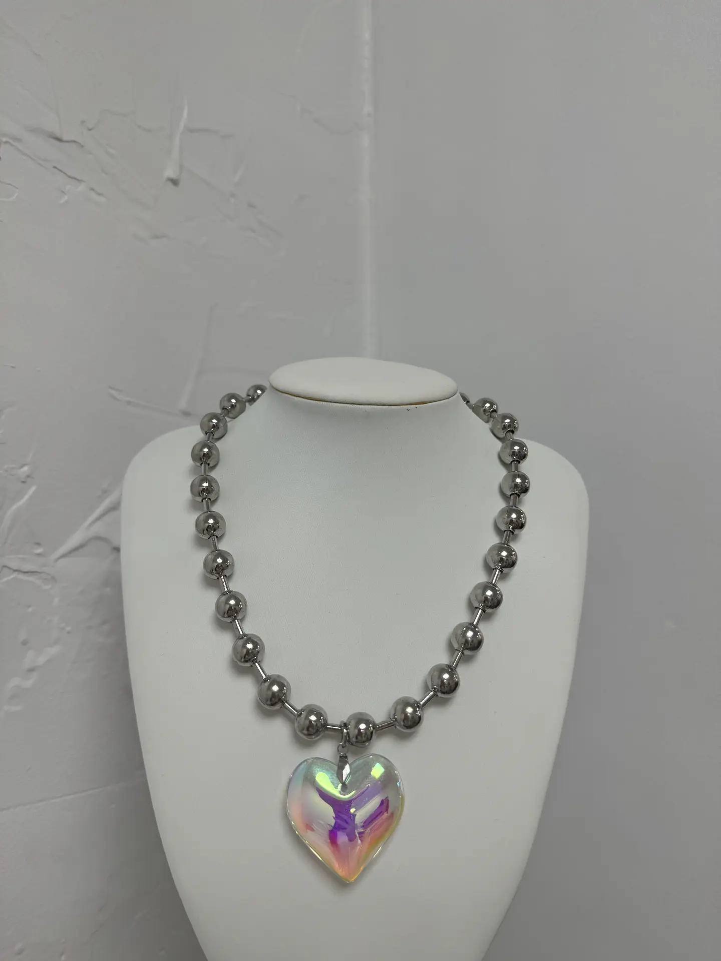 Collar Magenta Tornasol 1