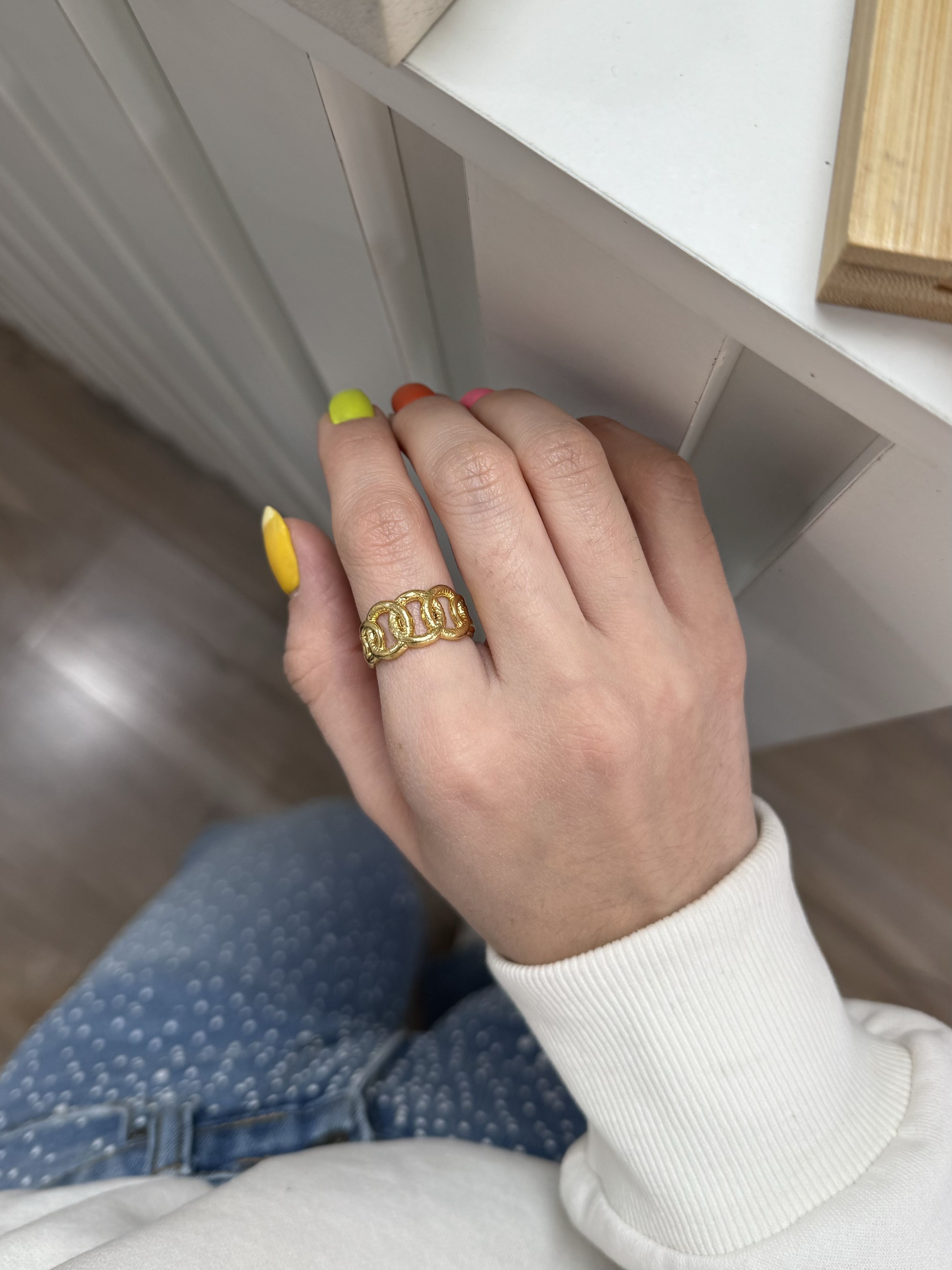 Anillo Mariana