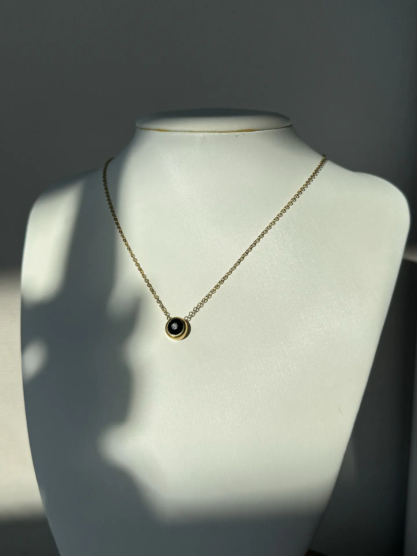 Cadena Punto de luz Negro 1
