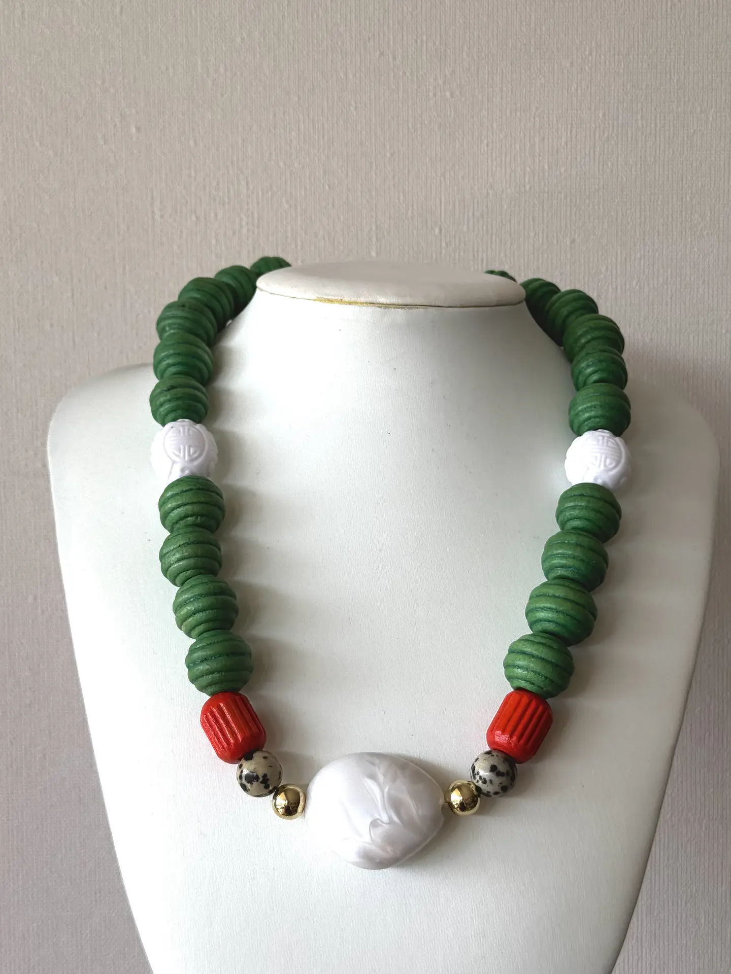 Collar Matcha 3