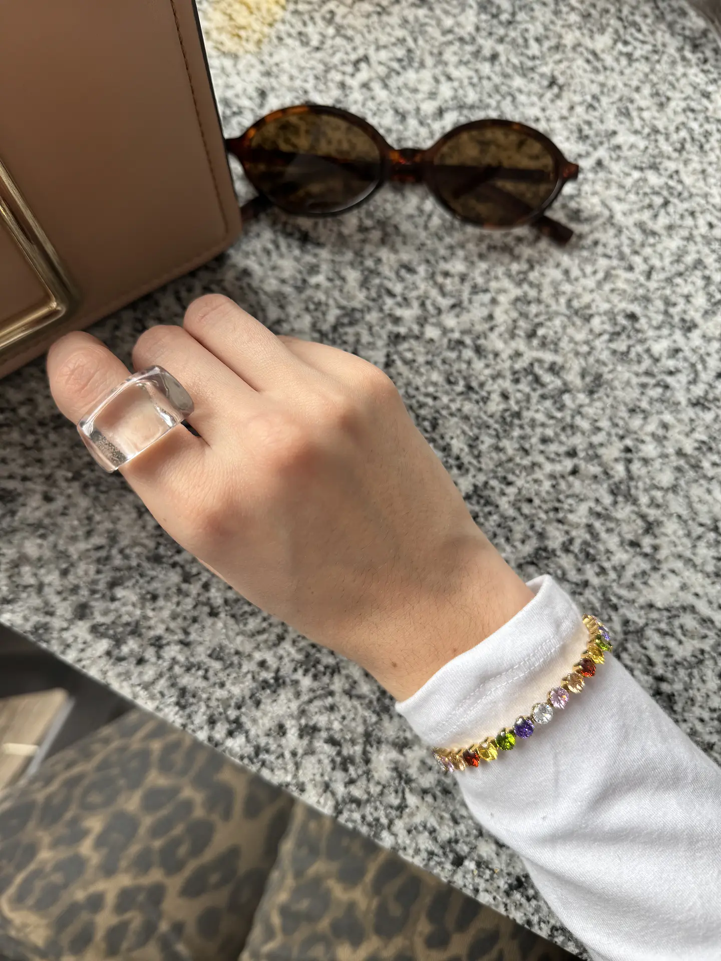 Brazalete Cristales Ajustable - Dorada  3