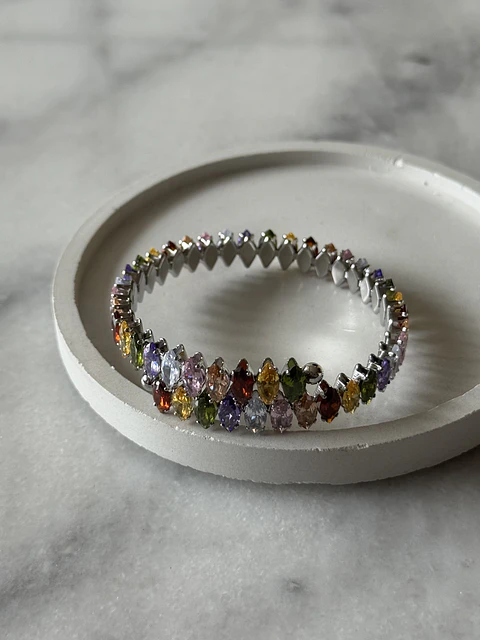 Brazalete Cristales Ajustable - Plateada