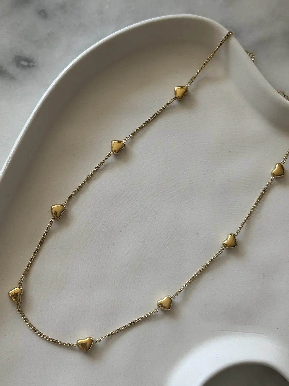 Collar Multi Corazones Dorado 1