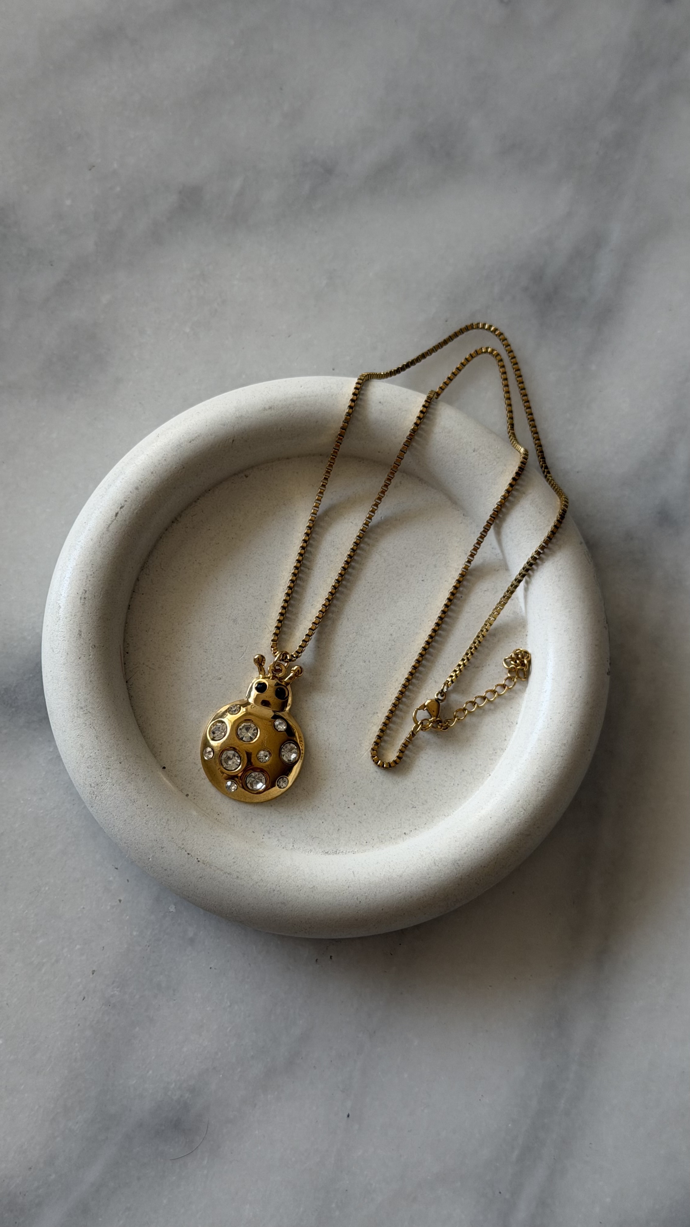 Collar Chinita