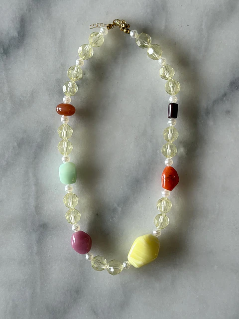 Collar Butter Yellow Cristales