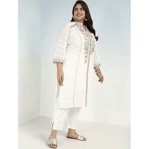 Kurta Bluson Blanco bordado plus size 