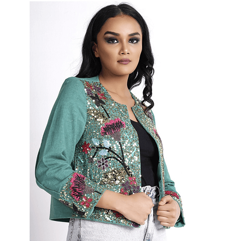 Chaqueta Bordada Celeste 