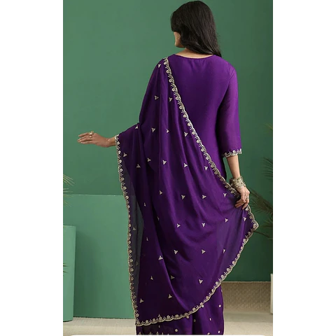 Conjunto Seda Morado Bordado 
