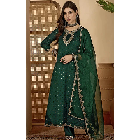 Conjunto Verde Seda Kurta y Pantalón 