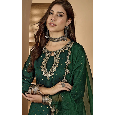 Conjunto Verde Seda Kurta y Pantalón 
