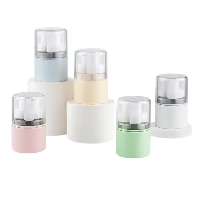 Kit de Botellas de Viaje 4 en 1 Recargables Antifugas 1