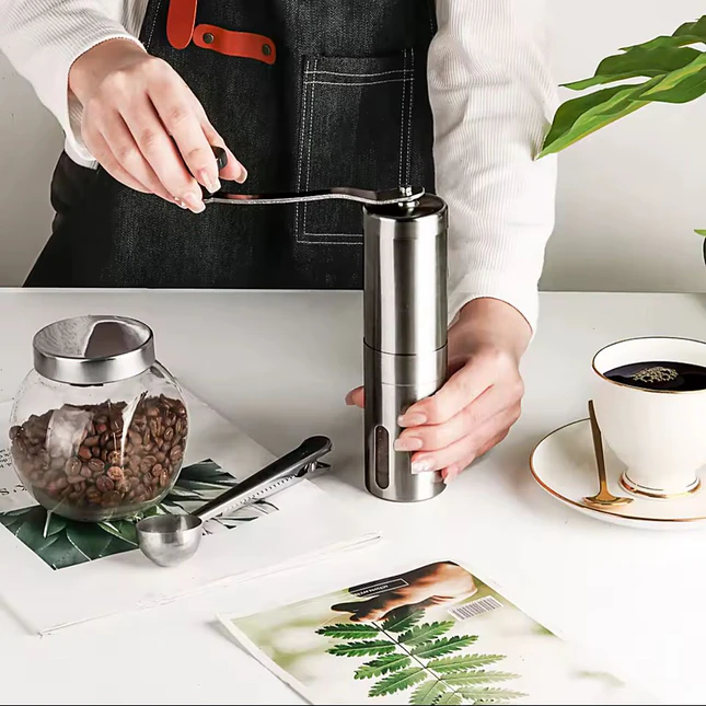 Molino de Café Manual con Rebabas Cerámicas 6