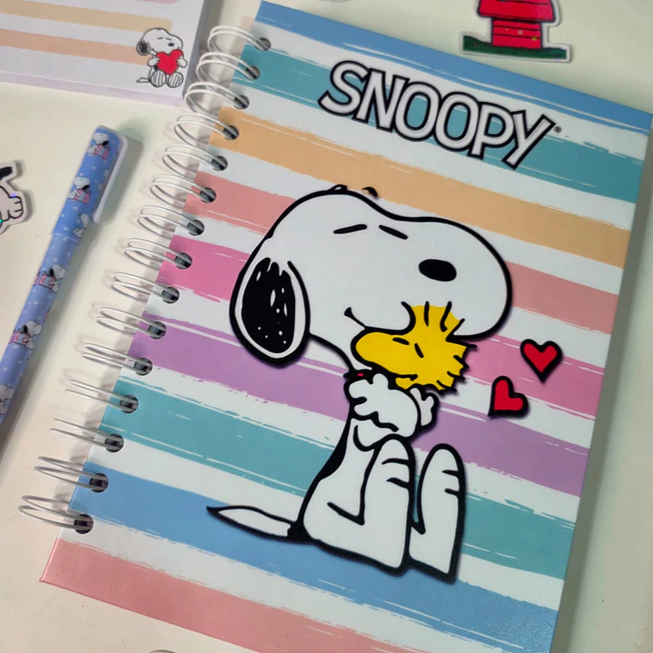 Box Papelería Snoopy 2