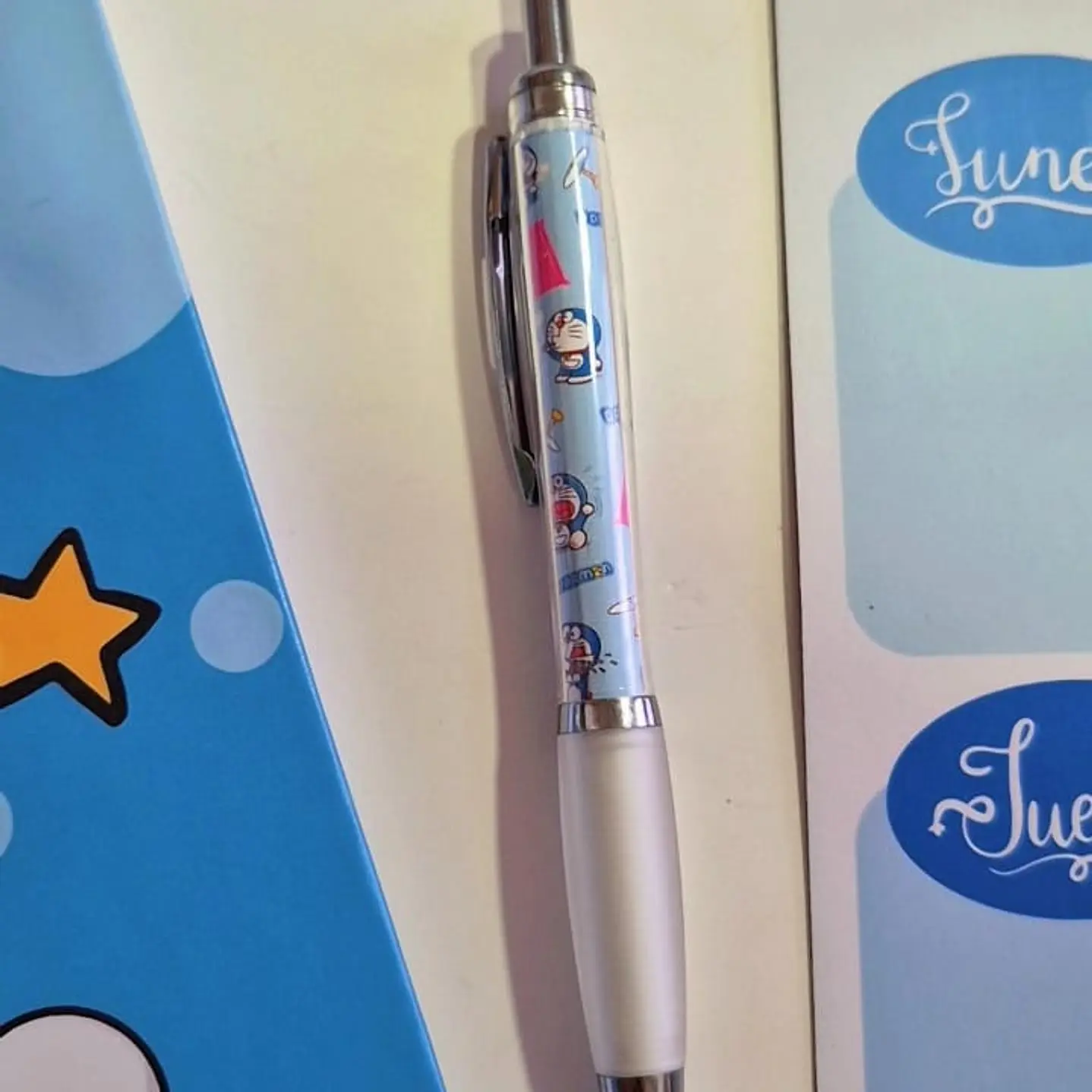 Box Papelería Doraemon 5