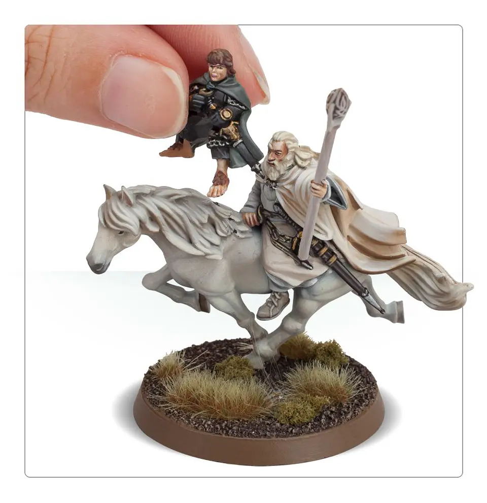 The Lord of the Rings: Gandalf the White and Peregrine Took (Inglés) 6
