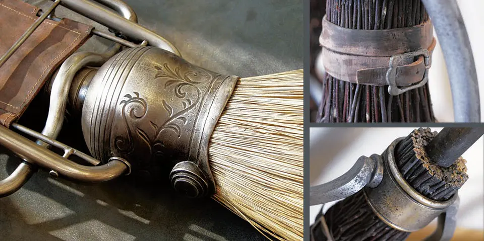Harry Potter: La Coleccion de Escobas y Otros Artefactos 2