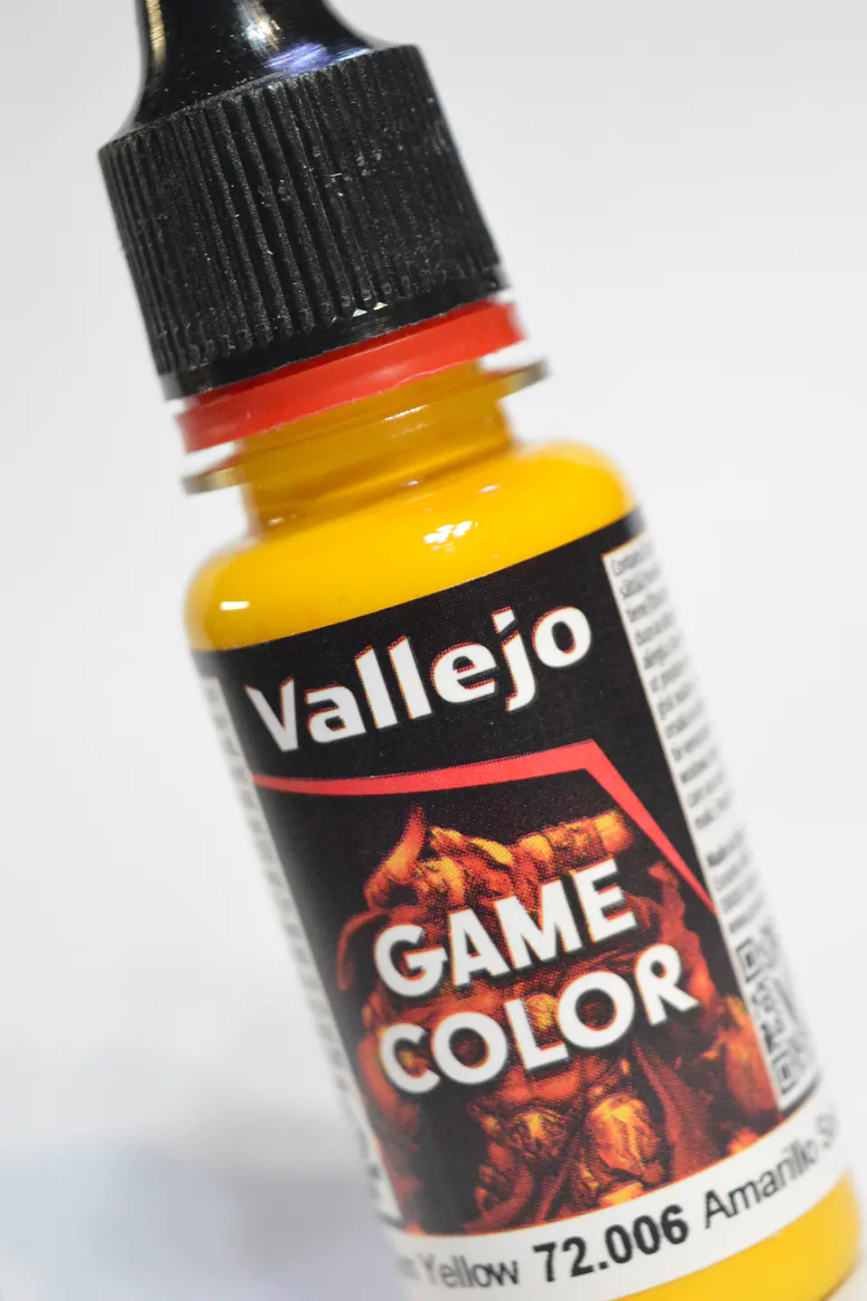 Game Color: Amarillo Soleado - Sun Yellow 3