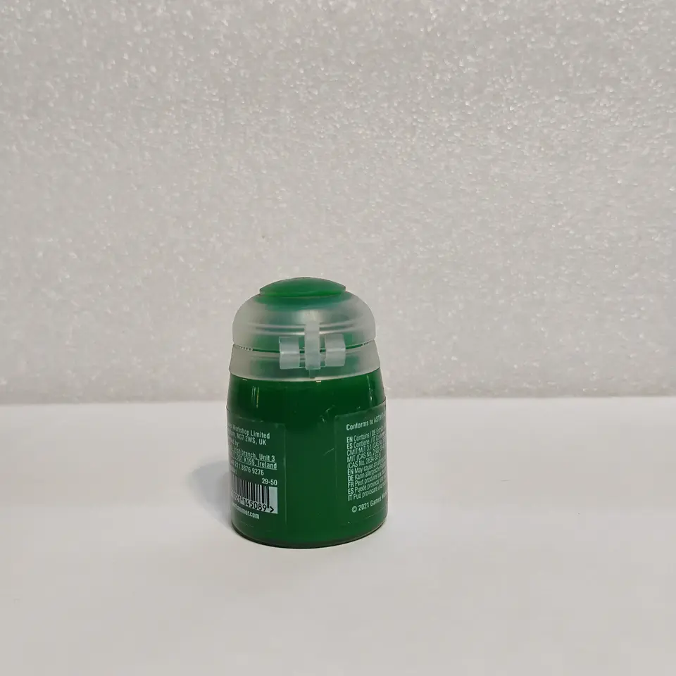 Contrast: Karandras Green (18ml)  2