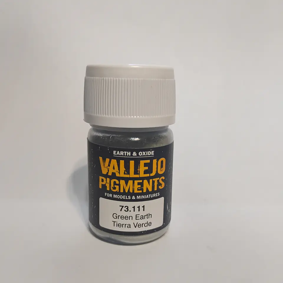 Vallejo Pigments: Green Earth - Tierra Verde  1