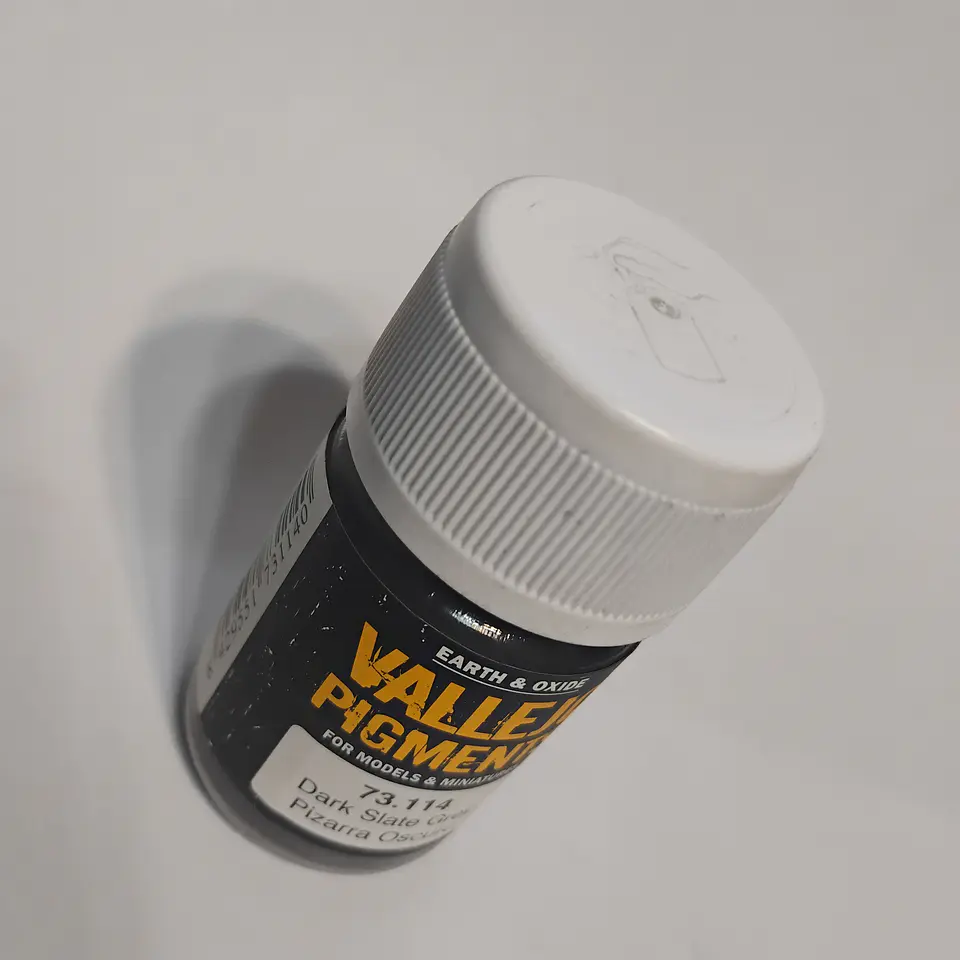 Vallejo Pigments: Dark Slate Grey - Pizarra Oscuro  2