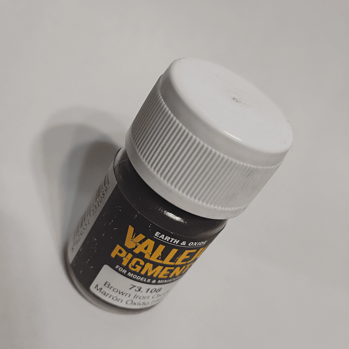Vallejo Pigments: Brown Iron Oxide - Marrón Óxido Hierro  2