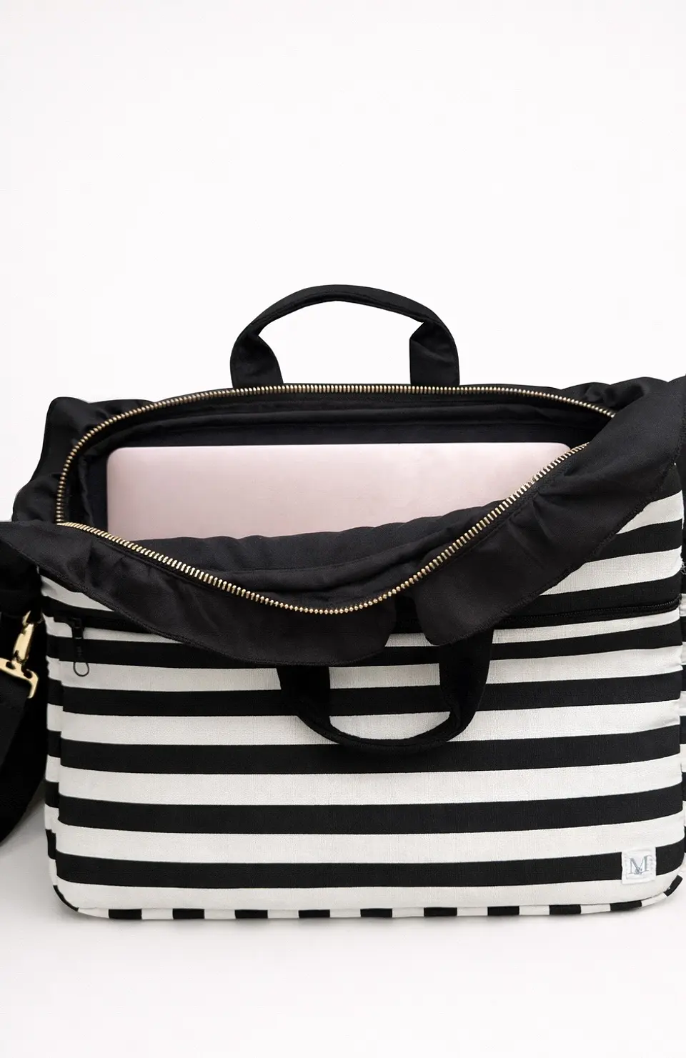 Bolso Computador Líneas Negras 3