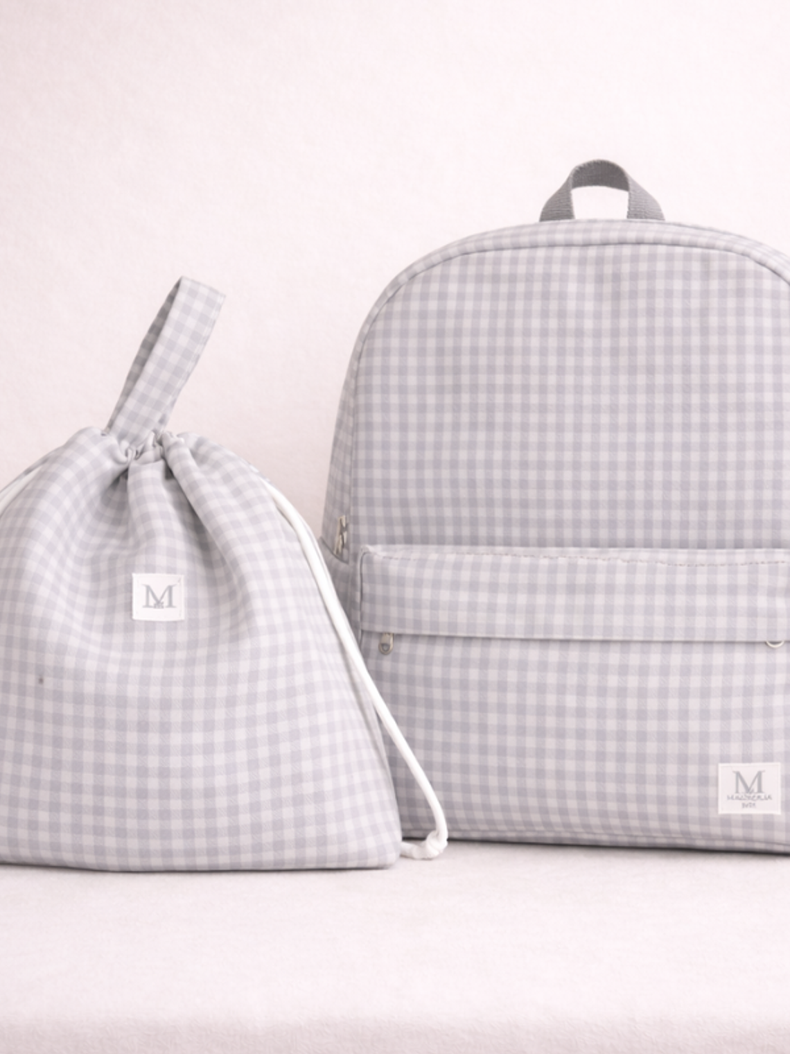 Pack Mochila Vichy Gris + Bolsa Multiuso 1