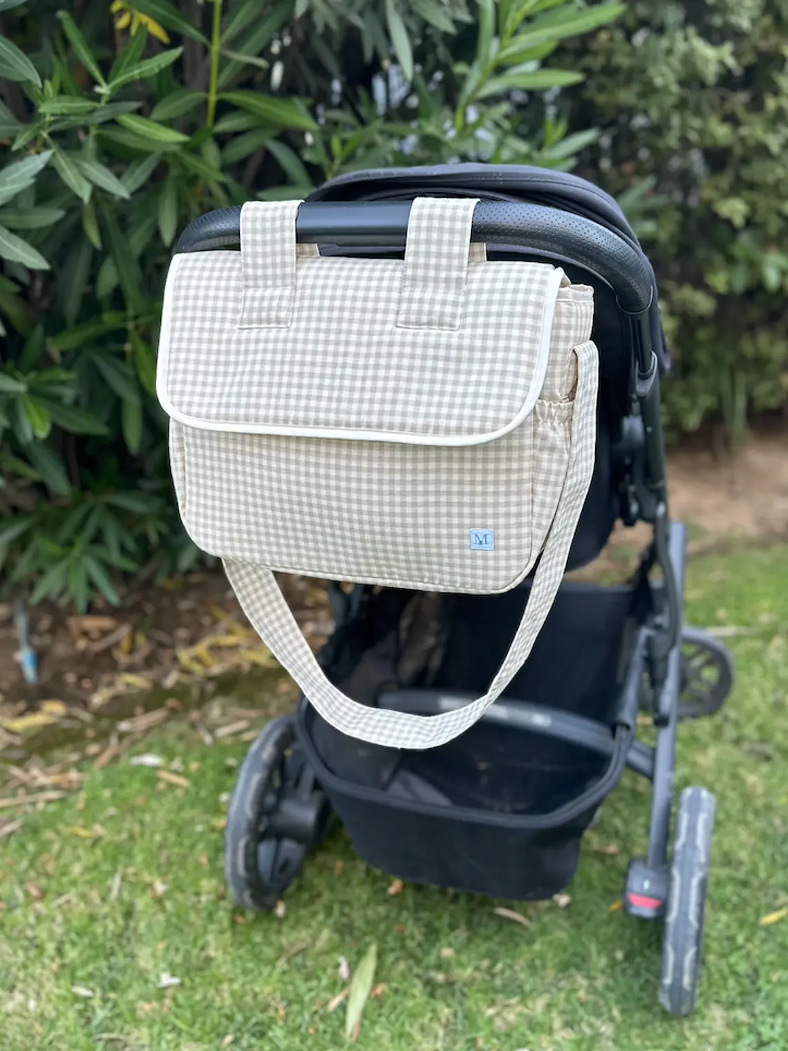 Pack Bolso de Coche Vichy Beige + Mudador Portátil 2