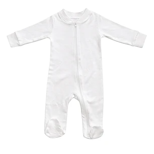 Pijama Blanco Con Cuello Mao