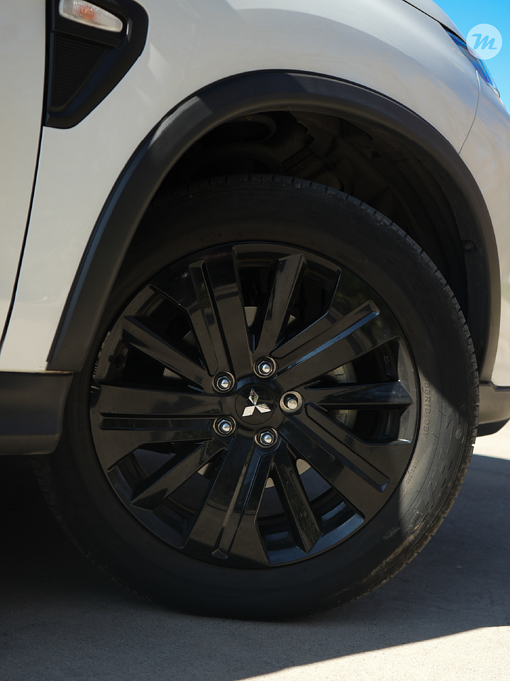 Mitsubishi Año 2021 4