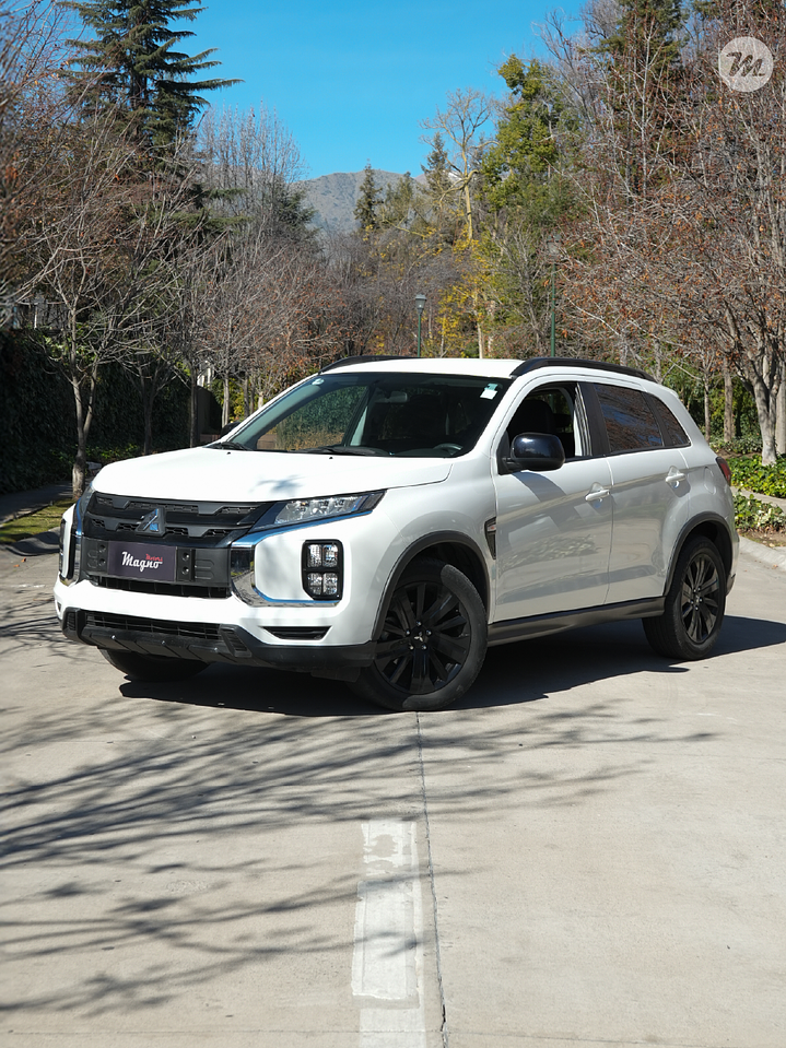 Mitsubishi Año 2021 11