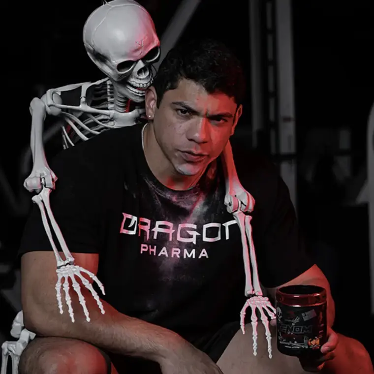 VENOM INFERNO TU MARIDO MOISÉS LIMÓN Extreme Pre Workout USA / 40 servicios 4