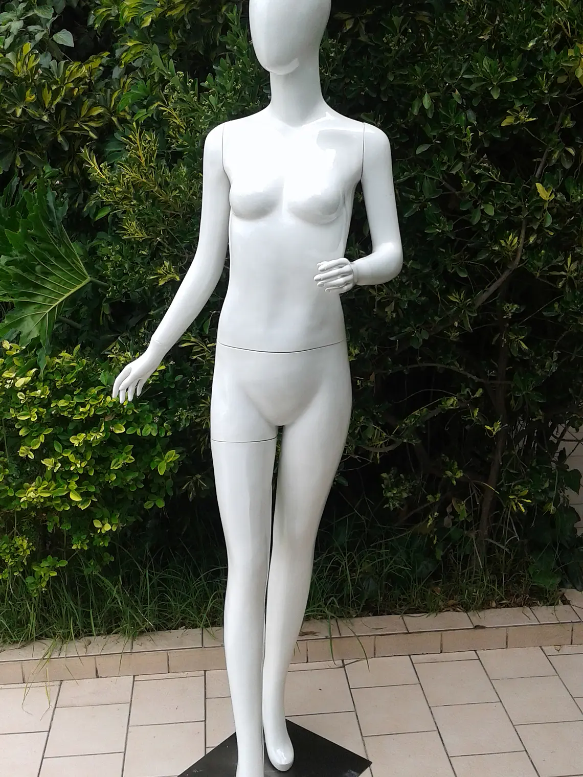 Maniquí Rostro Difuso Mujer 1