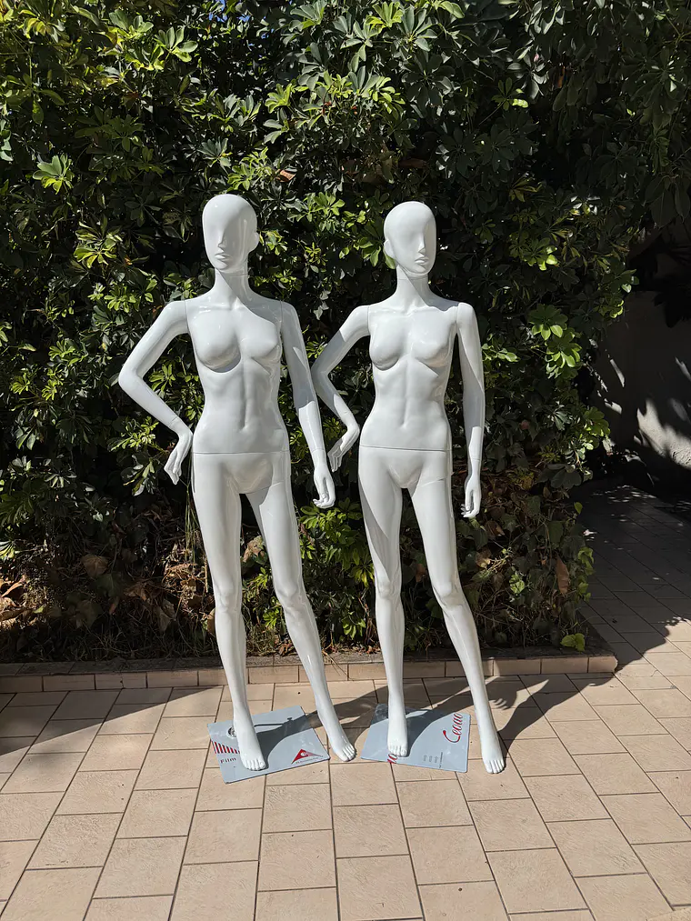 Maniquí Rostro Semi-Difuso Mujer 1