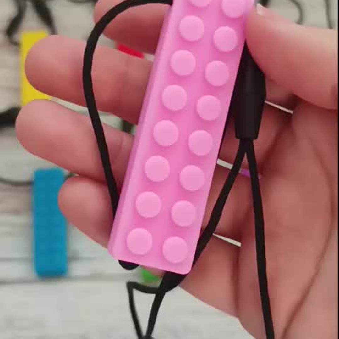 Mordedor Colgante Lego 2