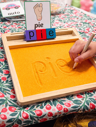 Caligrafía en Arena