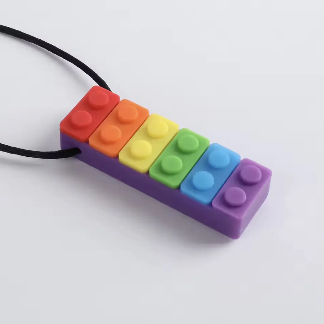Collar Mordedor Lego 8