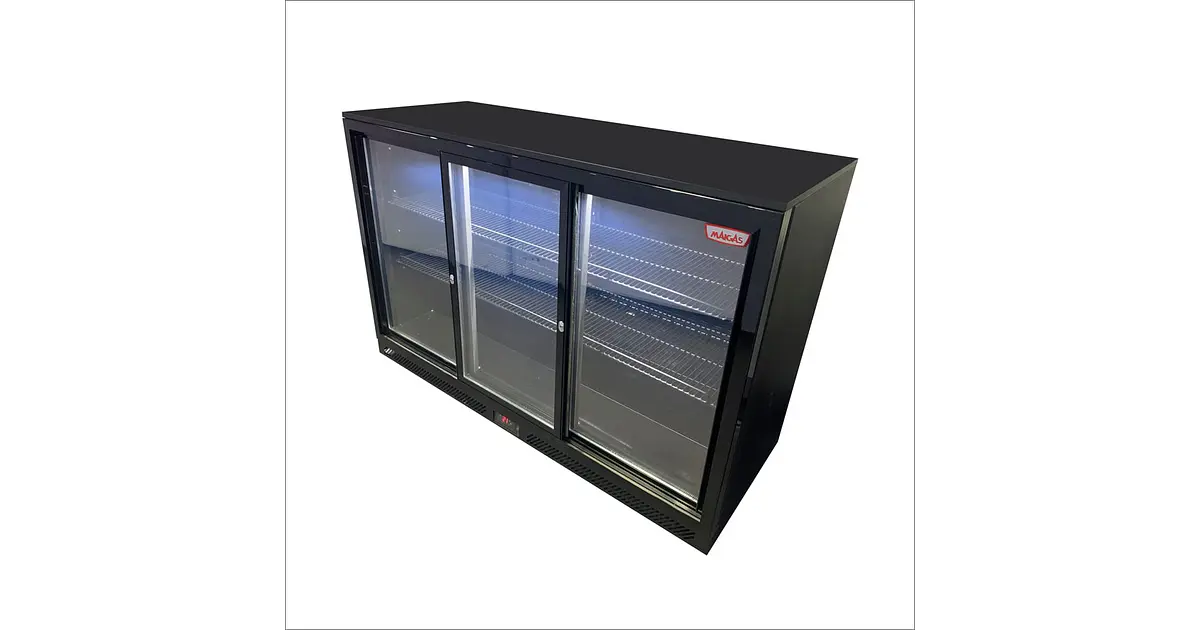 COOLER BAJO 3 PUERTAS DE VIDRIO / CORR. - Retaildigital.cl