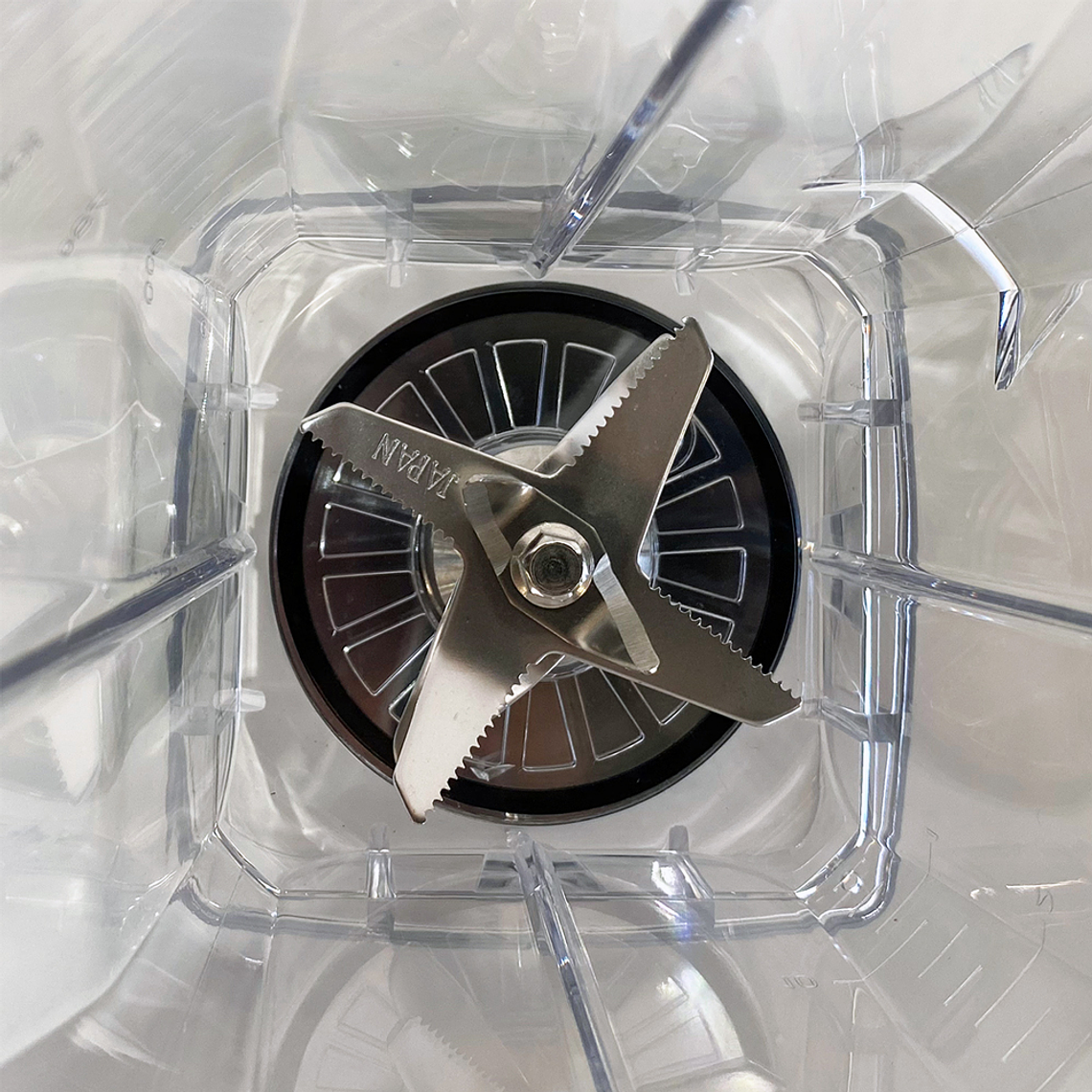 Juguera Industrial  2 lt. Blanca 5