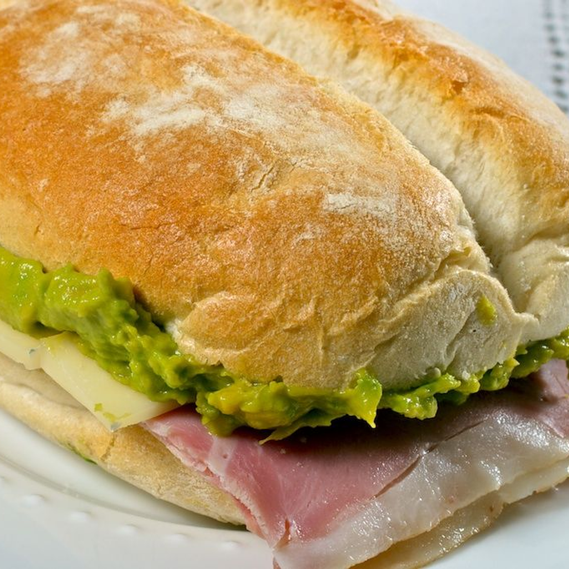 Sándwich Aliado palta  1