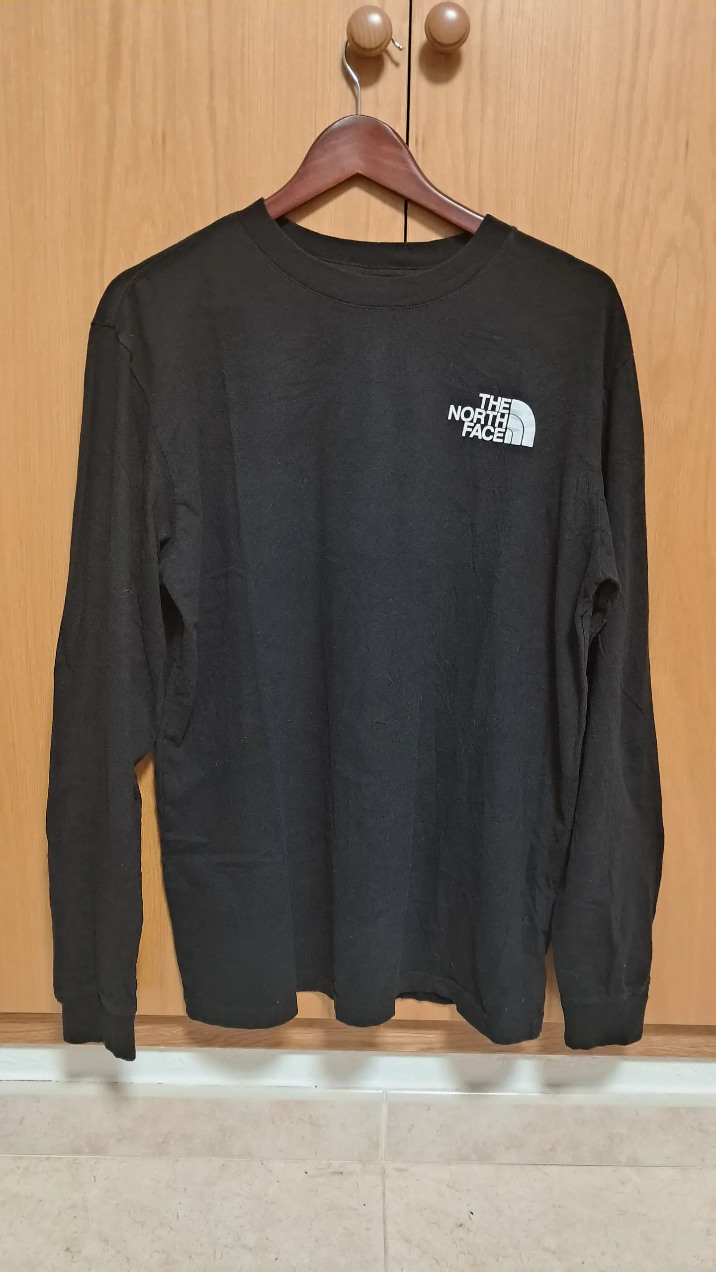 The North Face Box Logo Long Sleeve Tee (Talla L) 1