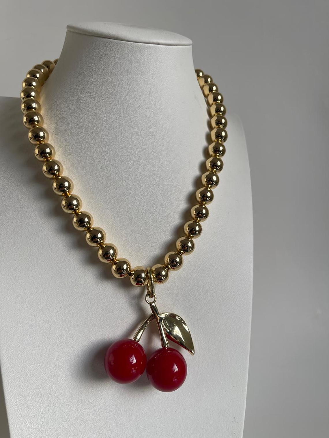 Collar baño de oro guinda 1