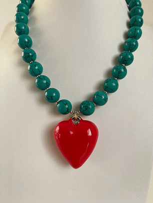 Collar piedra y corazón baño de oro