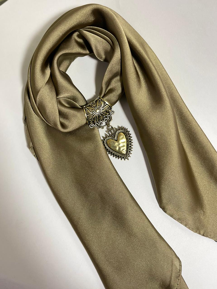 Pañuelo collar Maiza 70x70 4