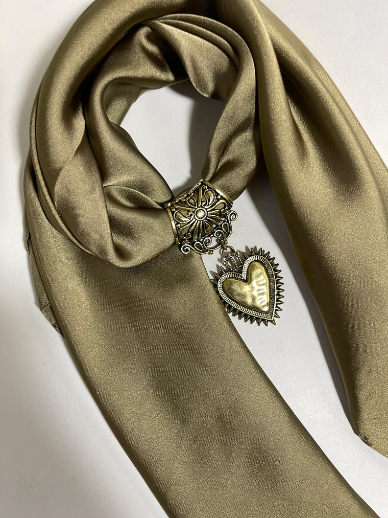 Pañuelo collar Maiza 70x70 7