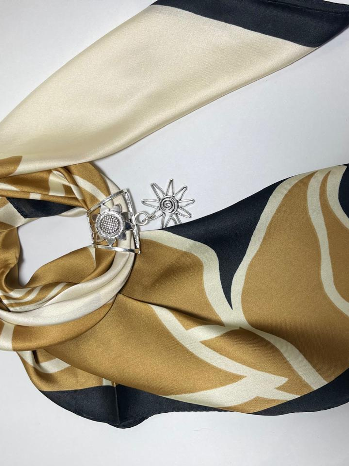 Pañuelo collar Maiza 70x70 13