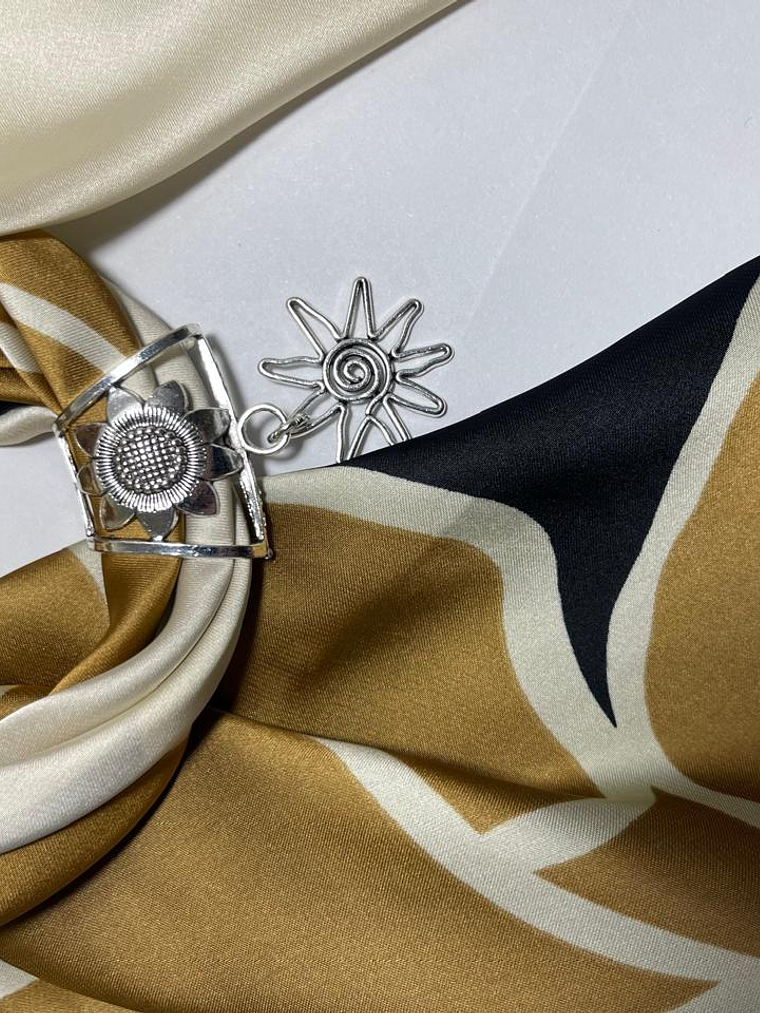 Pañuelo collar Maiza 70x70 15