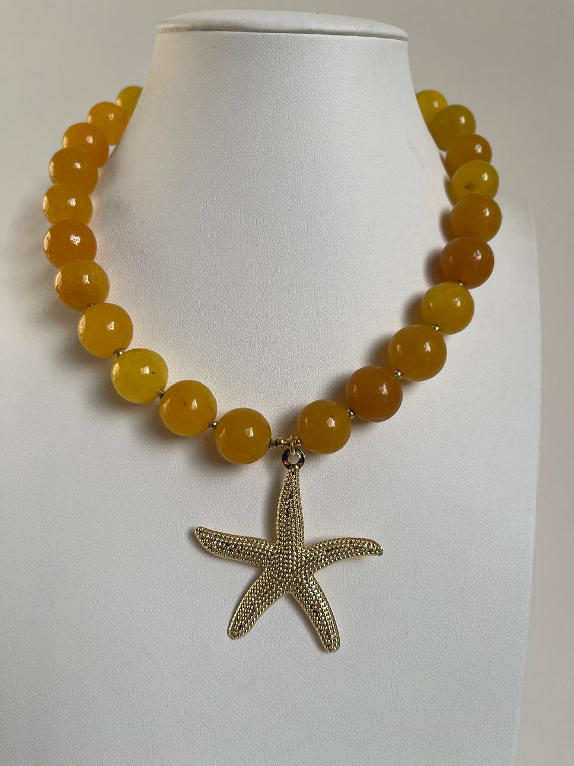 Collar piedra y estrella baño de oro 1