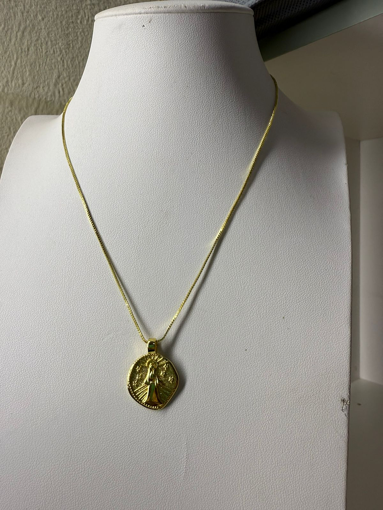 Collar baño de oro virgen 1