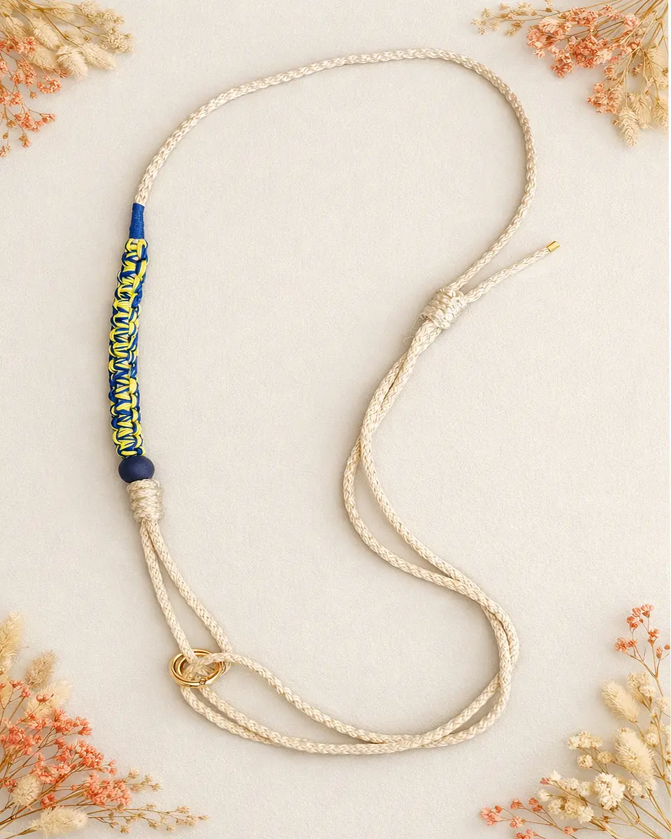 Cordão para Telemóvel em Macramé Azul e Amarelo  1